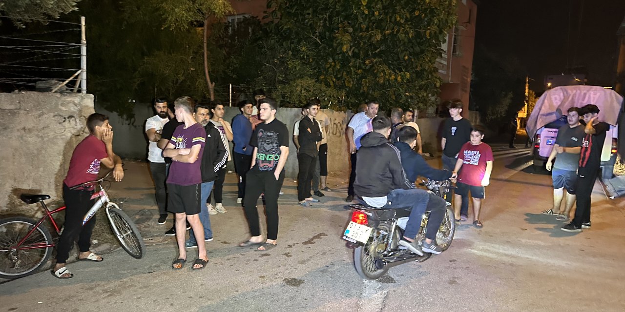 Adana'da Doğum Gününde Patlatılan Havai Fişeğin Sesi Mahalleliyi Sokağa Döktü