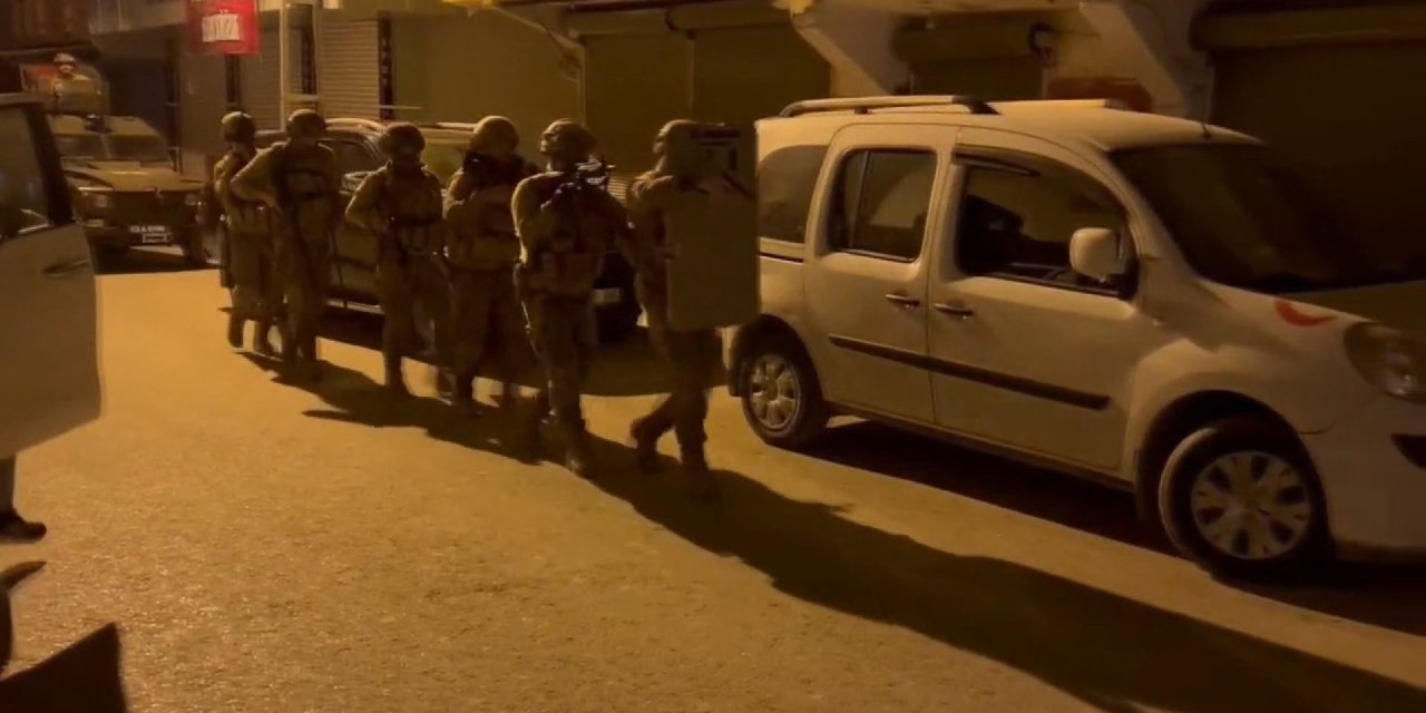 Şanlıurfa'da Terör Operasyonunda 5 Gözaltı