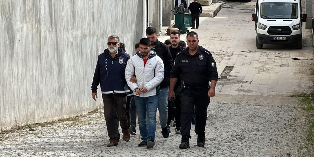 Kütahya’da Galericiye Silahlı Saldırıda Gözaltı Sayısı 9'a Çıktı