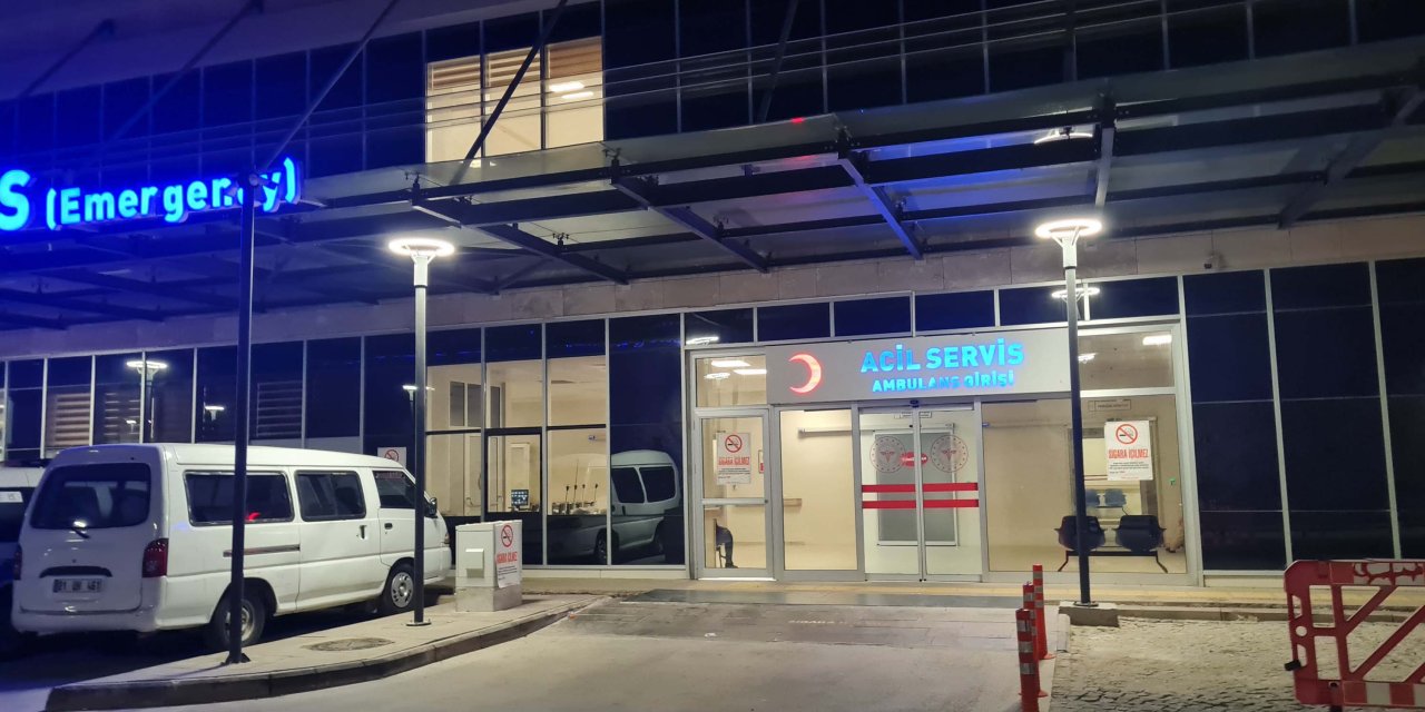 Annesinin Emzirirken Uyuya Kaldığı Bebek Boğuldu