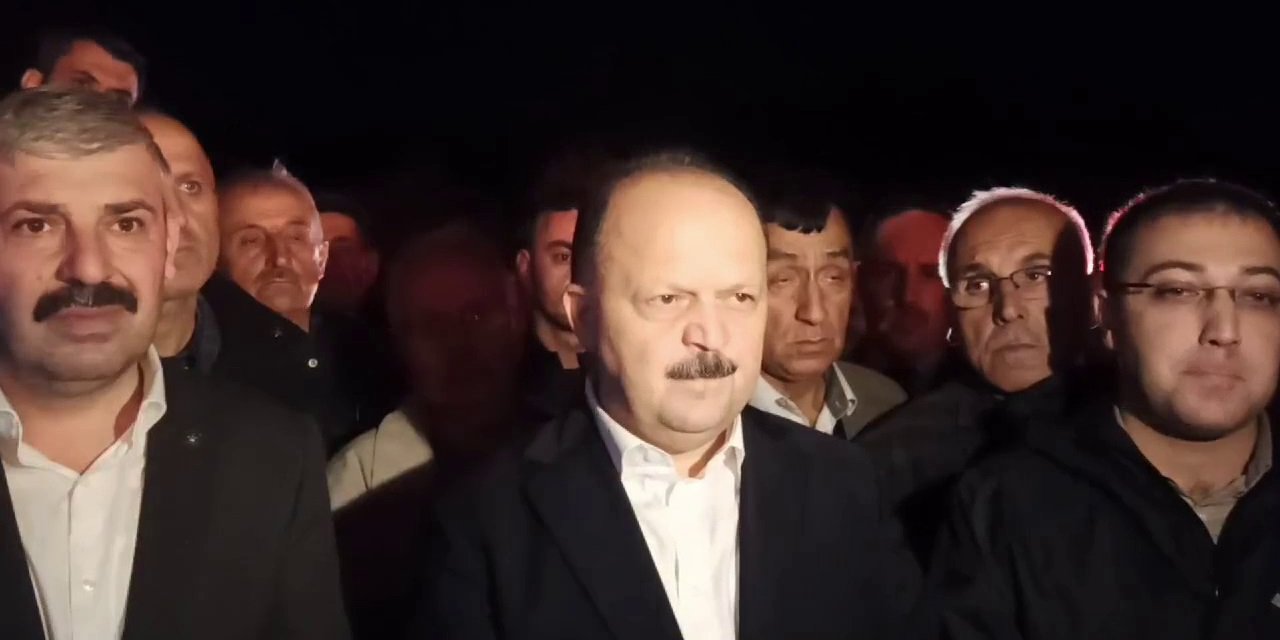 Kastamonu'da Köyde Yangın; 45 Ev Ve Ahır Alevlere Teslim Oldu (3)