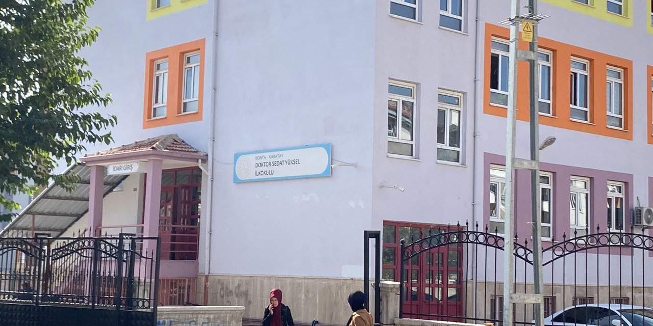 Öğrencinin Dayısından Öğretmene Dayak