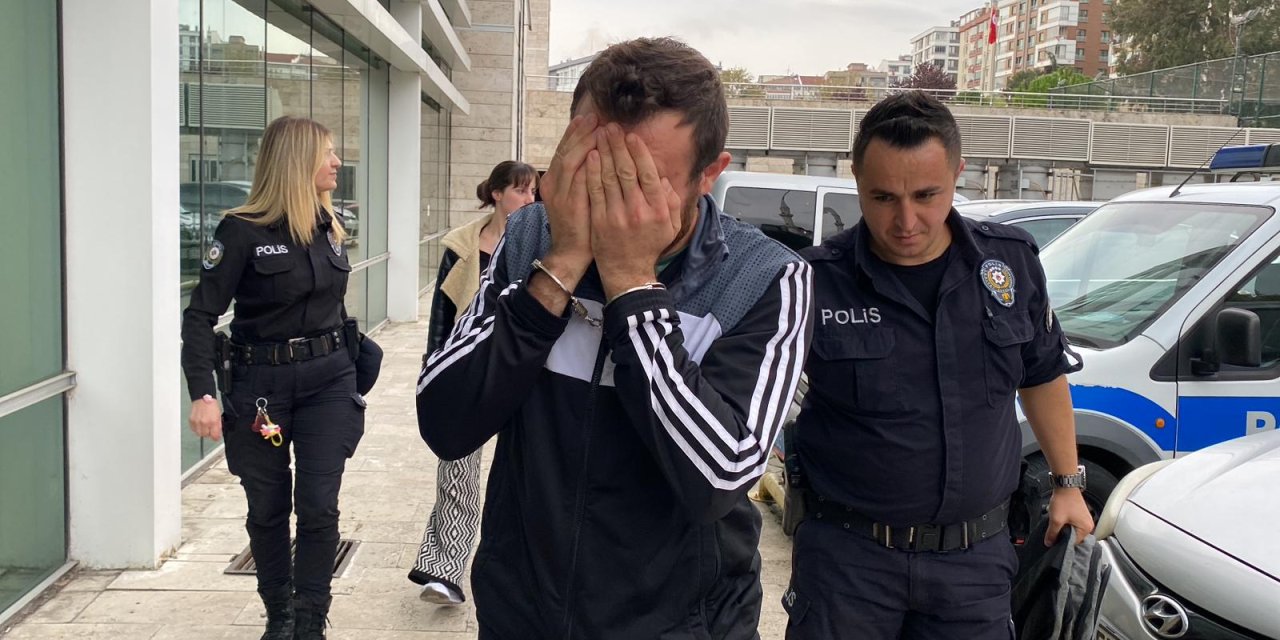 Sevgilisine Hediye Etmek İçin İç Çamaşır Çalmış; 3 Gözaltı