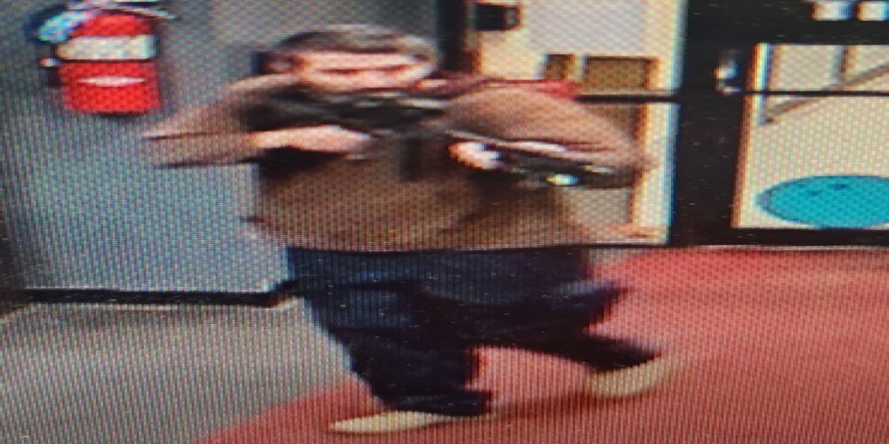 Abd’de Silahlı Saldırganı Arama Çalışmalarına Federal Ajanlar Katıldı