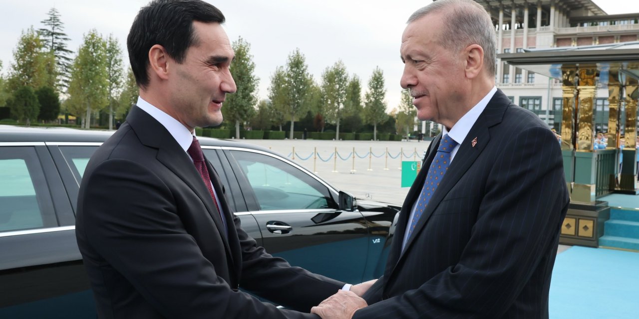 Erdoğan, Türkmenistan Devlet Başkanı Berdimuhammedov'u Resmi Törenle Karşıladı