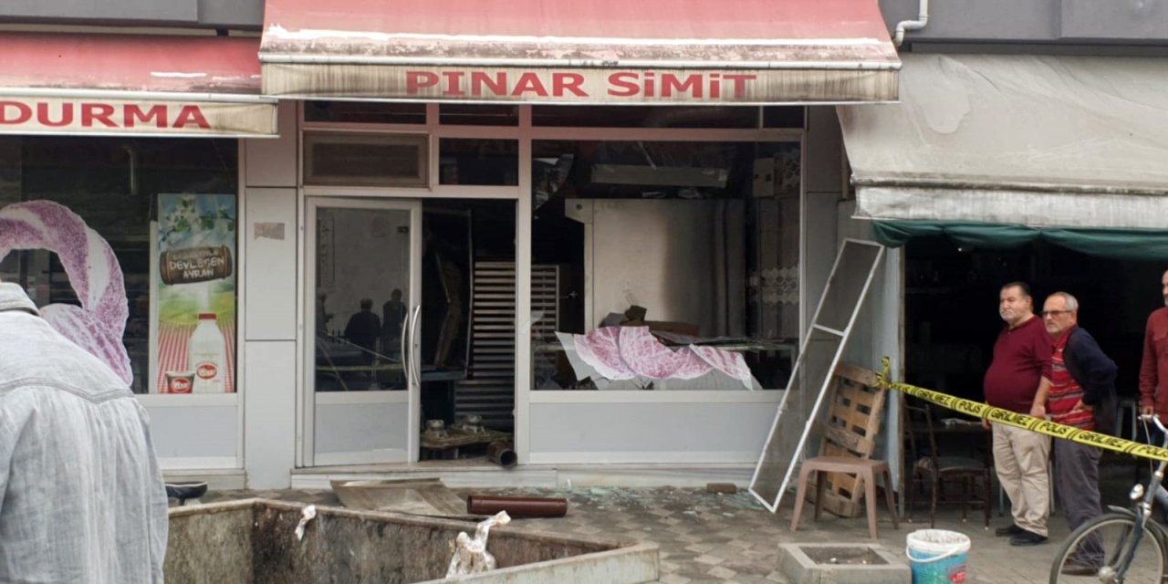 Sakarya'da Simit İmalatı Fırınında Patlama: 2 Yaralı