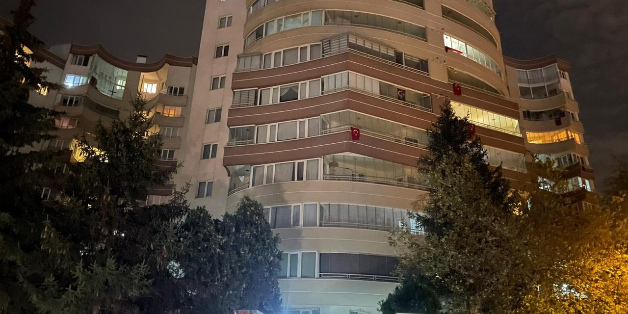 Tartıştığı Ağabeyini Tabancayla Öldürüp İntihar Etti