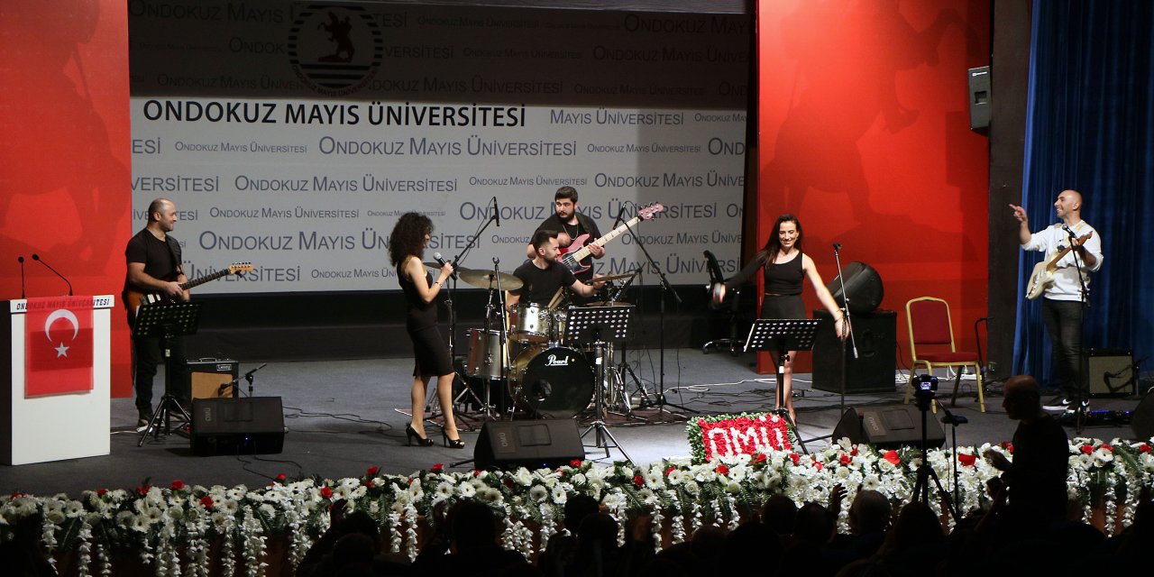 Doktorlardan Cumhuriyet’in 100'üncü Yılına Özel Konser