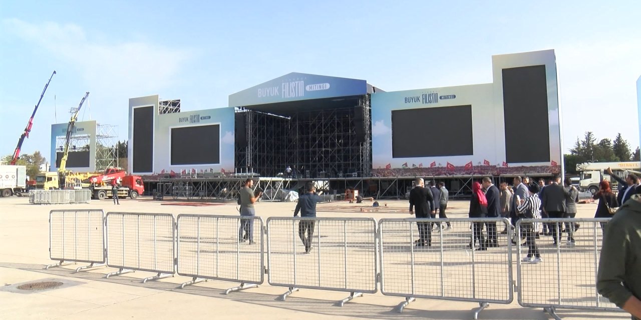 Büyük Filistin Mitingi Öncesi Hazırlıklar Sürüyor