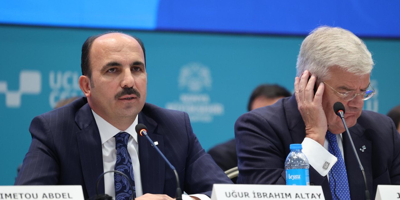 Uclg Başkanı Altay: Gazze'de Çocuklar, Binlerce Ton Bombayla Öldürülüyor