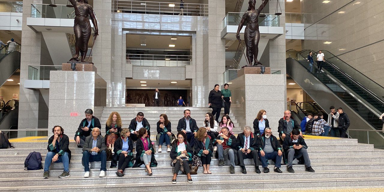 Can Atalay İçin Oturma Eylemi