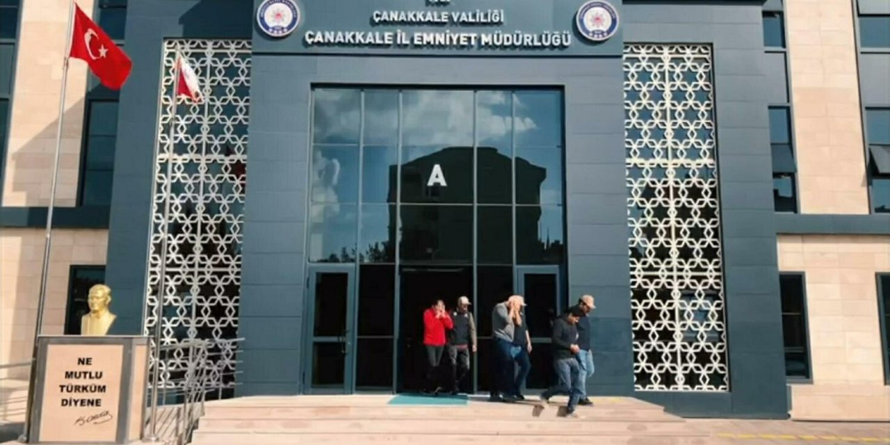 Çanakkale'de Yurt Dışına Kaçış Hazırlığındayken Yakalanan Fetö Şüphelileri Adliyede