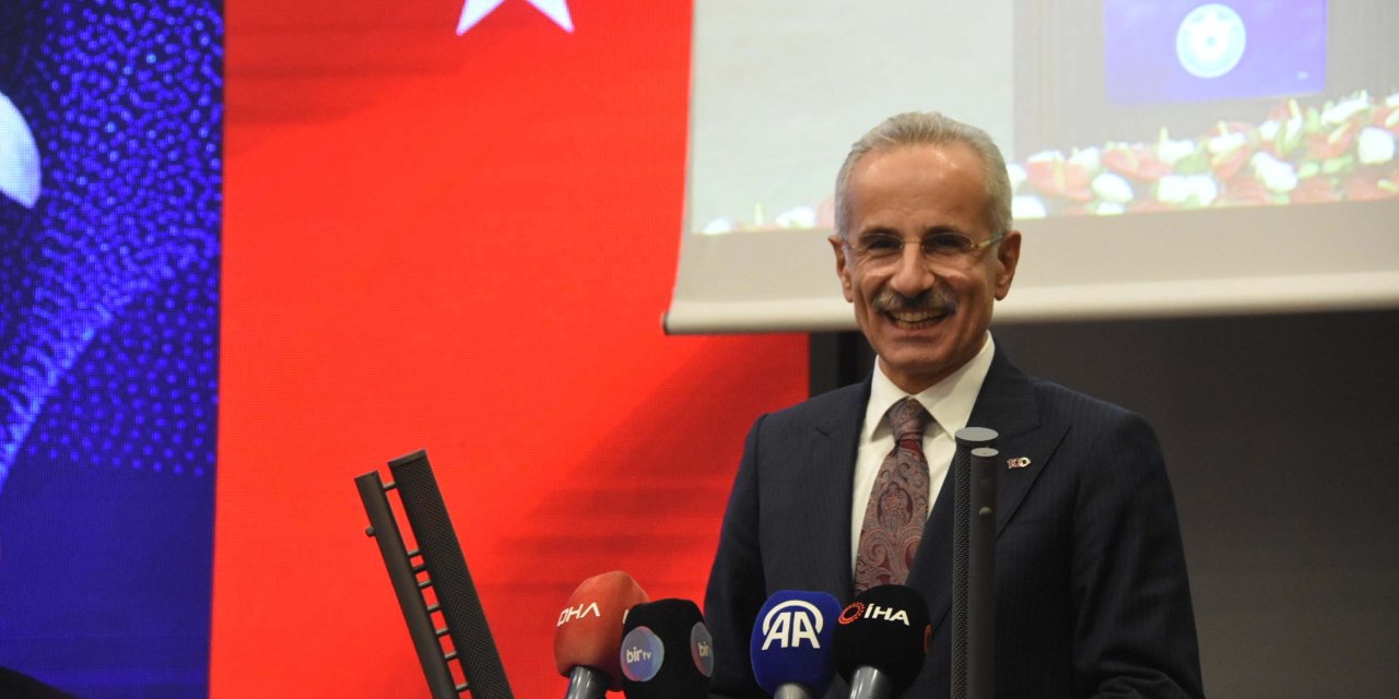 Bakan Uraloğlu: İzmir'i, Türkiye Yat Turizminin Başkentine Dönüştüreceğiz (4)