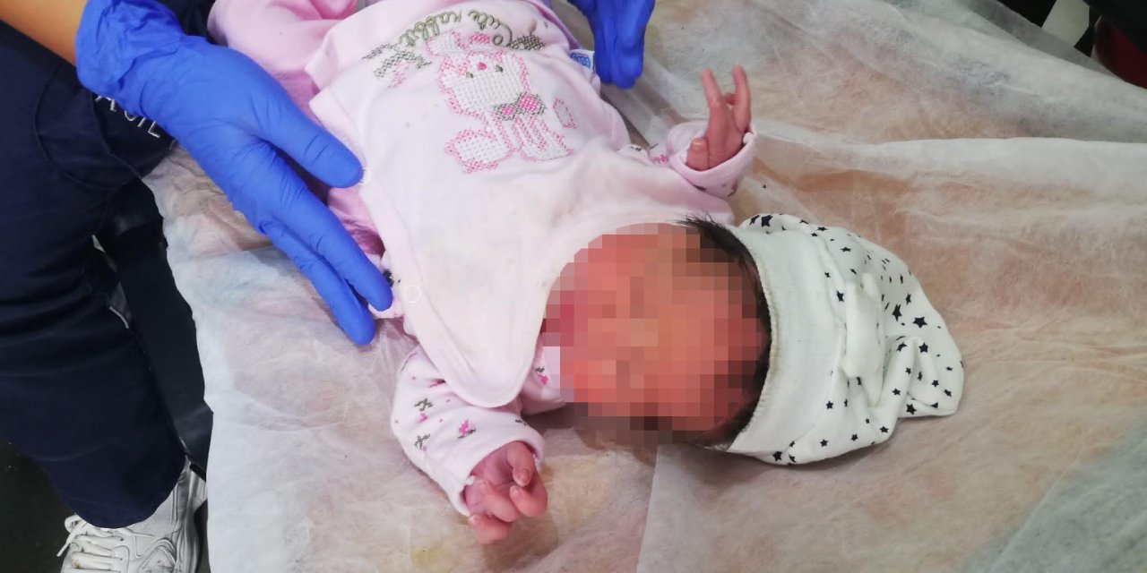 3 Günlük Bebeğini Ailesinin Korkusundan Ölüme Terk Etmiş