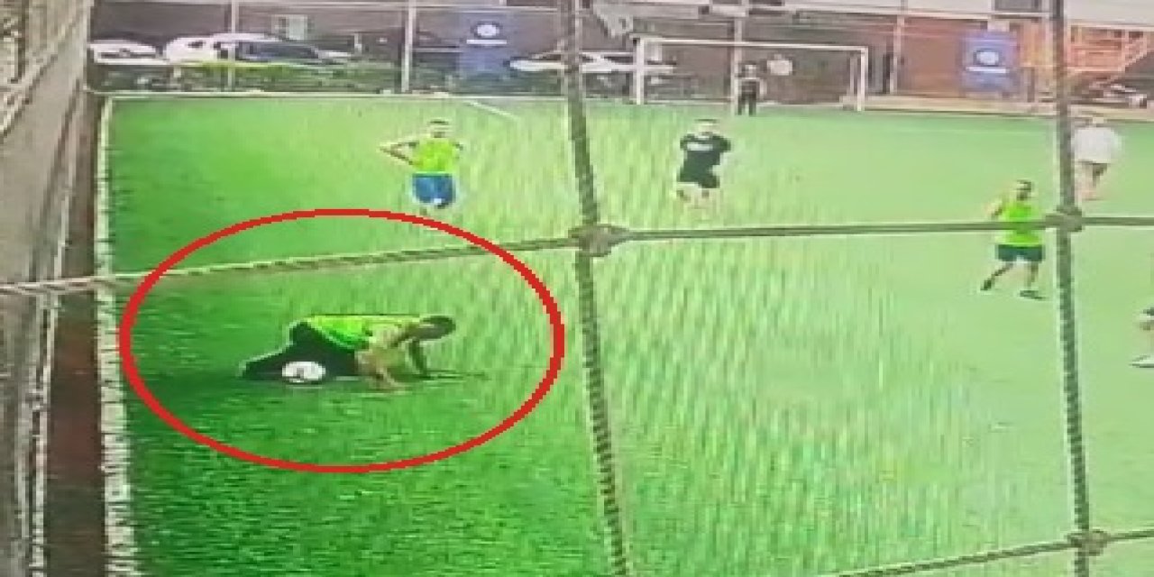Halı Saha Maçında Kalp Krizi Geçirip Öldü; Fenalaştığı Anlar Kamerada