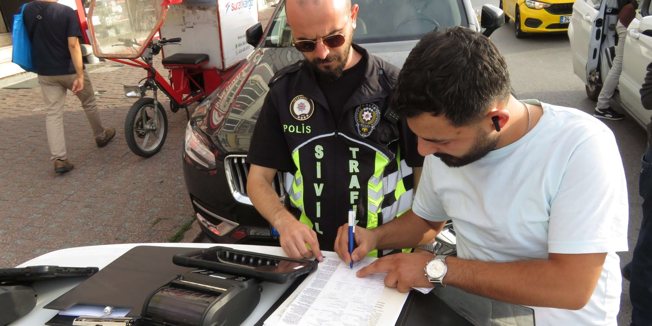 Kadıköy'de Denetimde Ceza Yazılan Taksici: Başka İşiniz Yok Mu