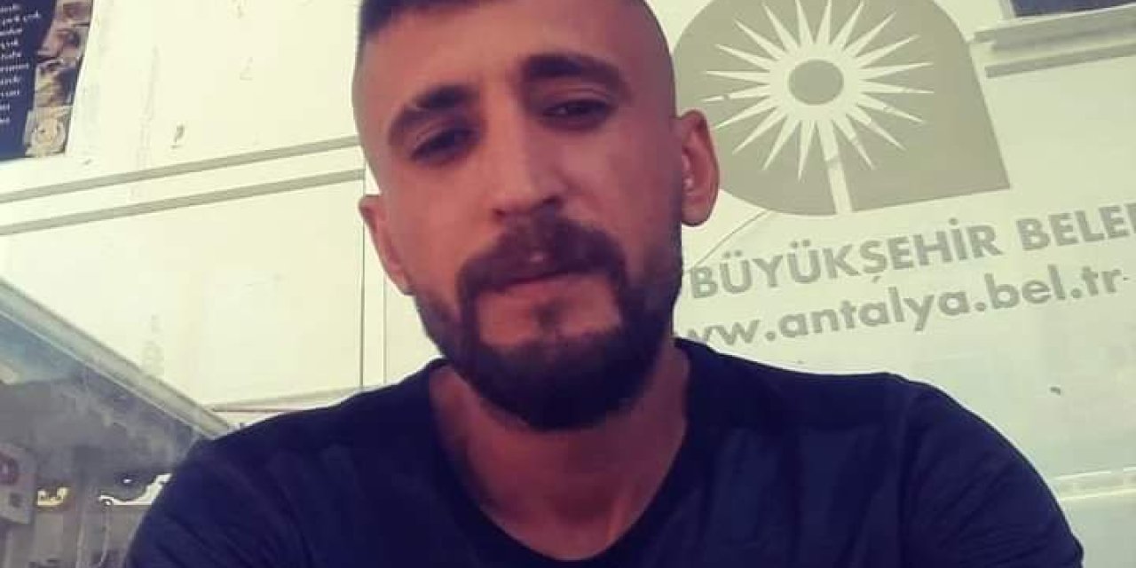 Evinde Dövülerek Öldürüldü; Arkadaşı Gözaltına Alındı