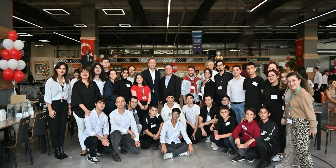 Bsh Türkiye, Cumhuriyetin 100’üncü Yılını Çocuklarla Kutladı