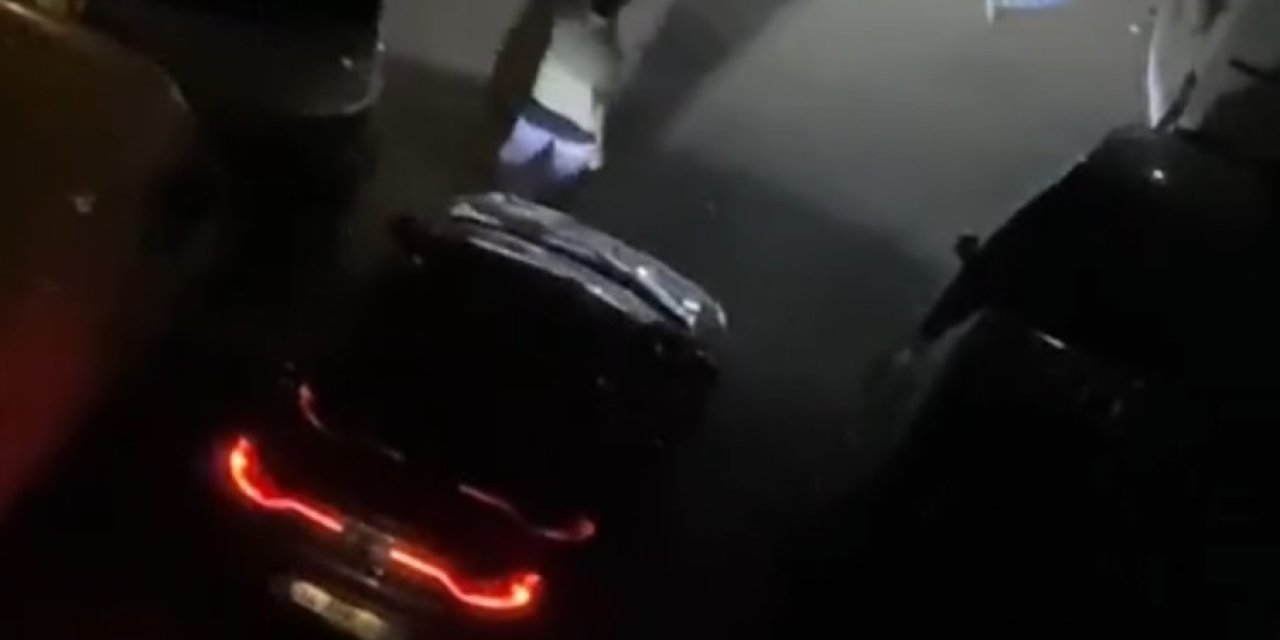 Sultangazi'de Kavga Ettiği Kişiyi Ateş Ederek Durdurmaya Çalıştı