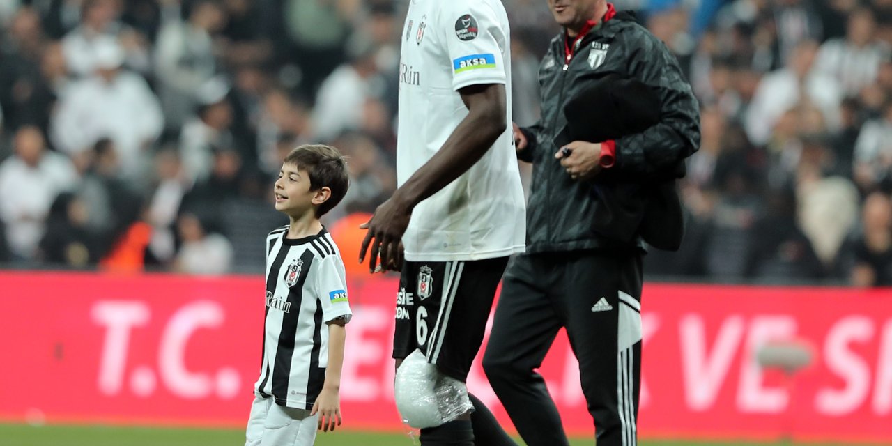 Beşiktaş'tan Masuaku Ve Colley'in Sağlık Durumlarına İlişkin Açıklama