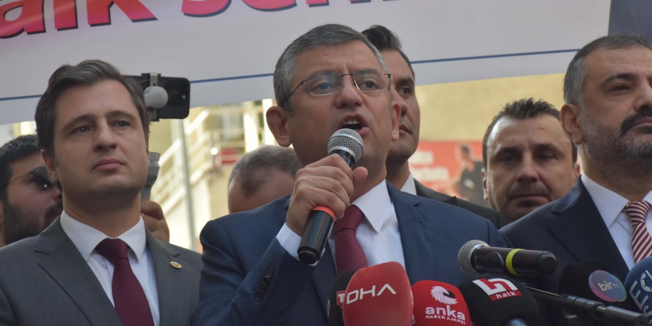 Özgür Özel: İzmir'deki Üyeler Yürü Derse Önce Partide Sonra Türkiye'de İktidara Yürüyeceğiz