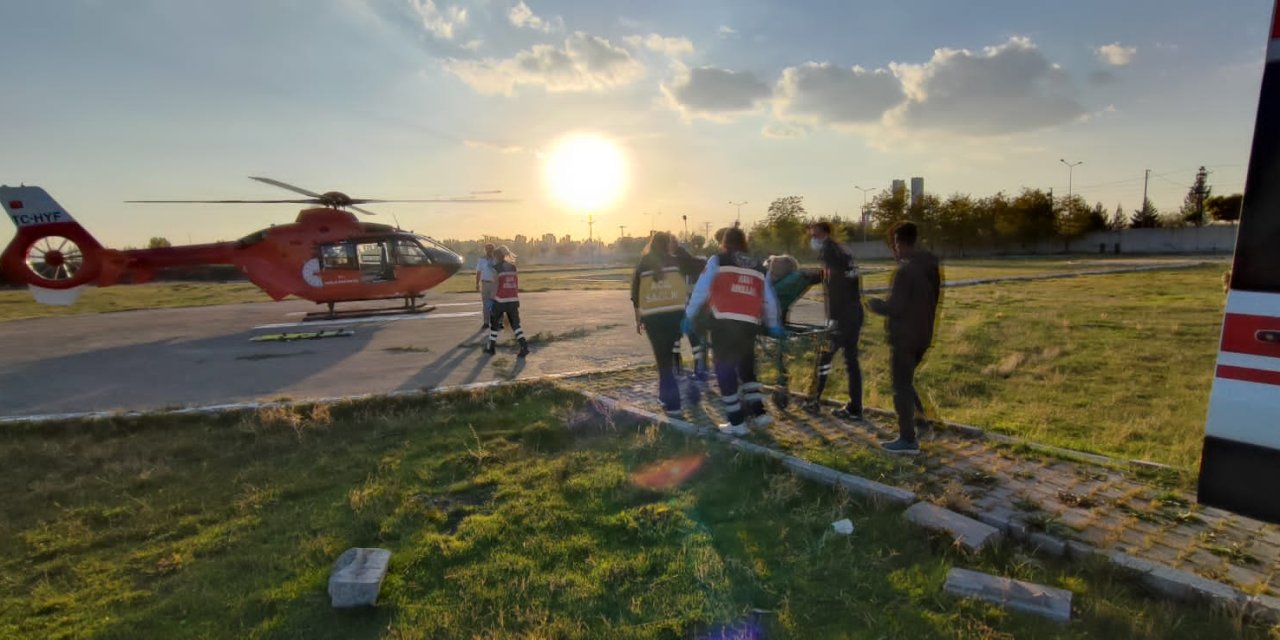 Muş'taki Hasta, Ambulans Helikoptere Van'a Ulaştırıldı