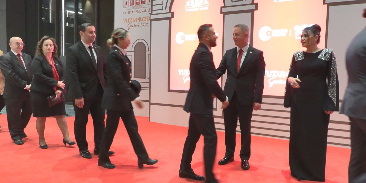 İstanbul Valiliği Tarafından 100. Yıl Kabul Töreni Gerçekleştirildi