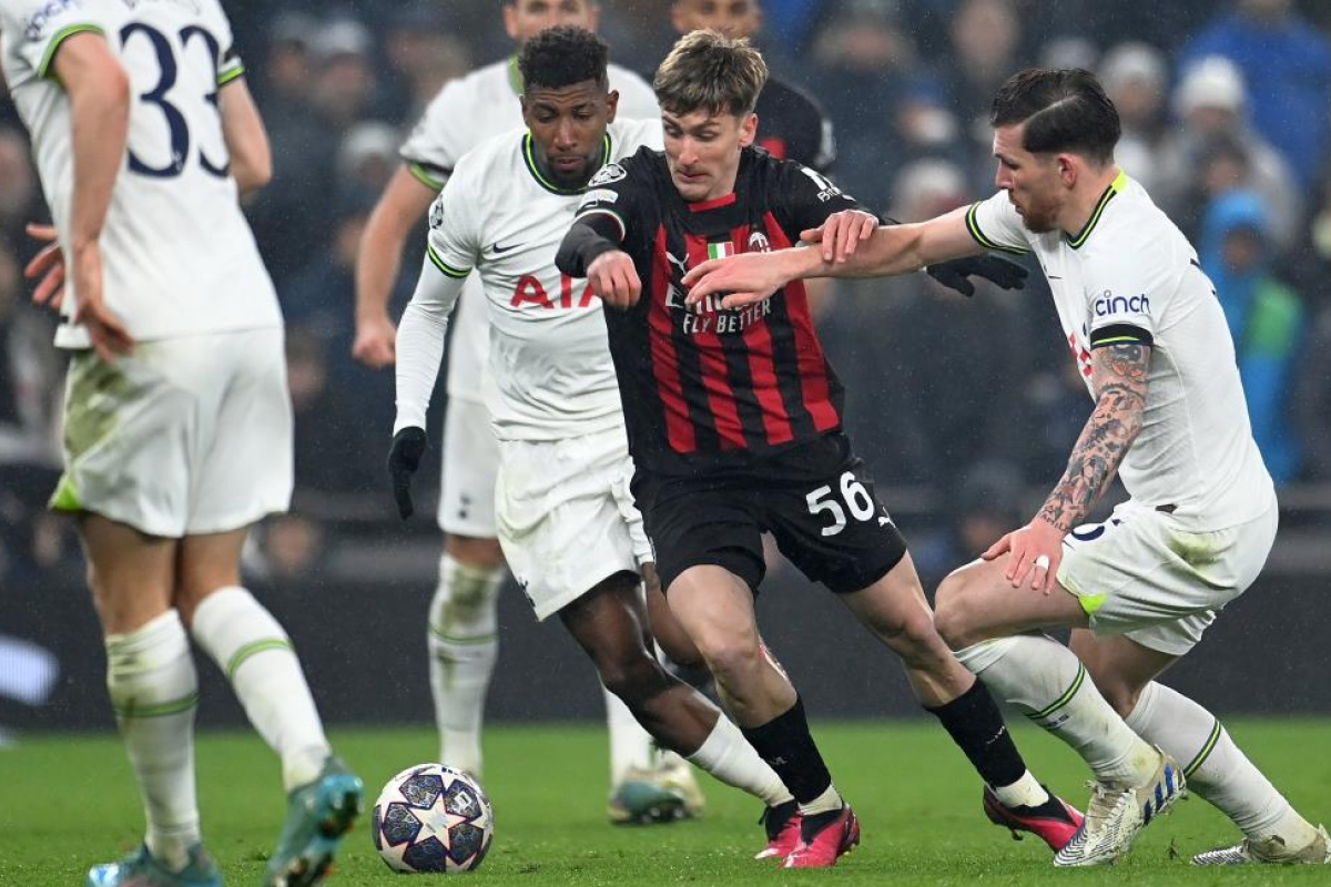 Devler Ligi'nde gecenin sonuçları! Bayern Münih ve Milan çeyrek finalde