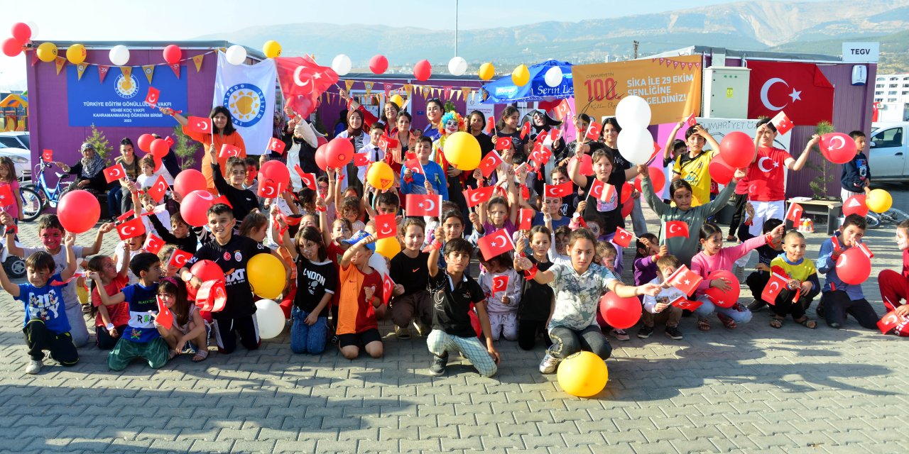 Tegv, Cumhuriyet'in 100’üncü Yılını Depremzede Çocuklarla Kutladı