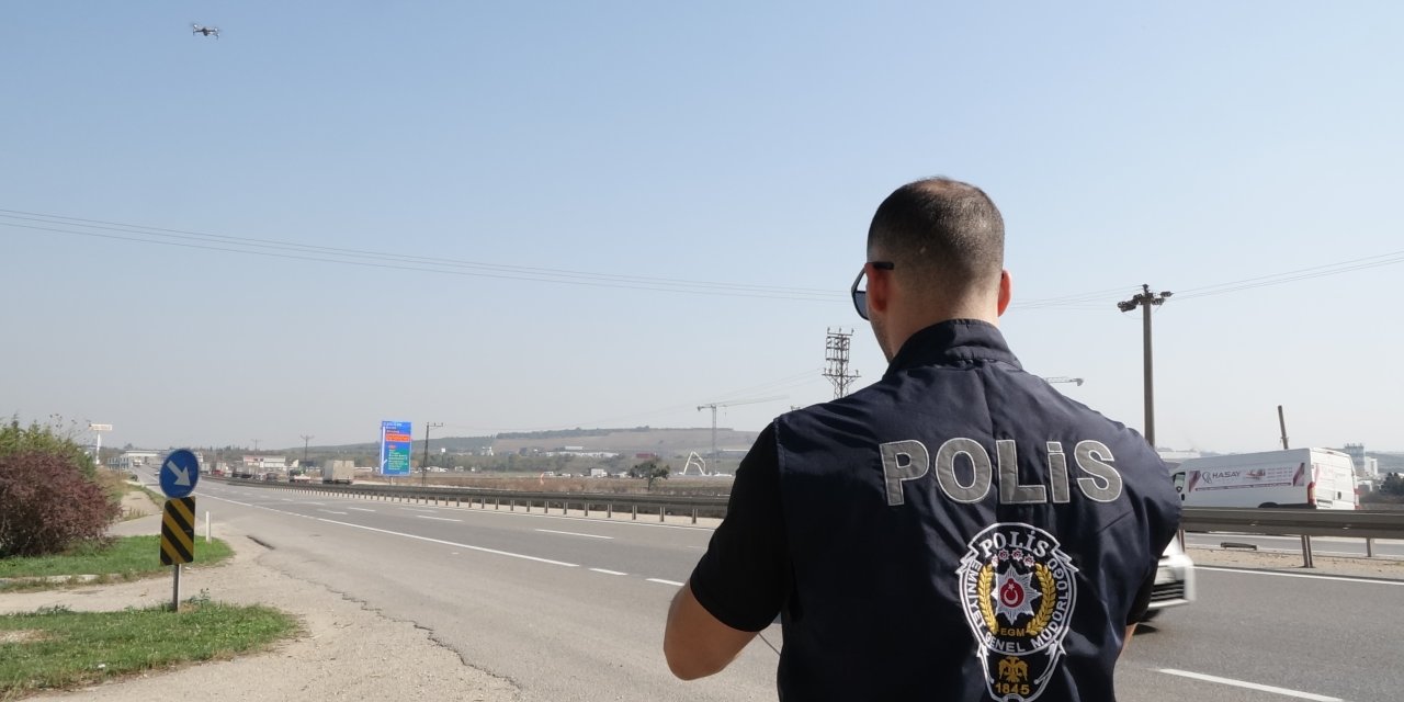 Bursa'da Dron Destekli Uygulamada 26 Sürücüye 88 Bin Lira Ceza Kesildi