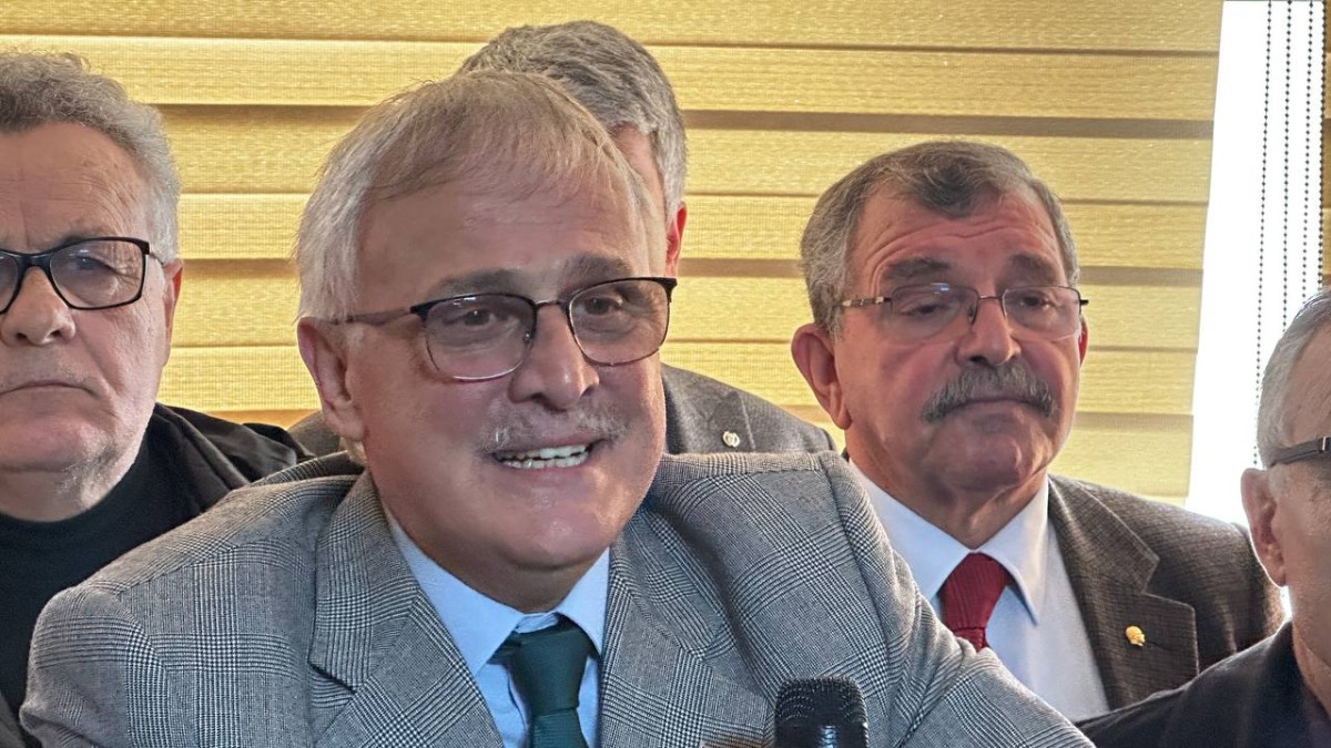 Kenan Bıyık, CHP Rize Milletvekili Aday Adaylığını Açıkladı