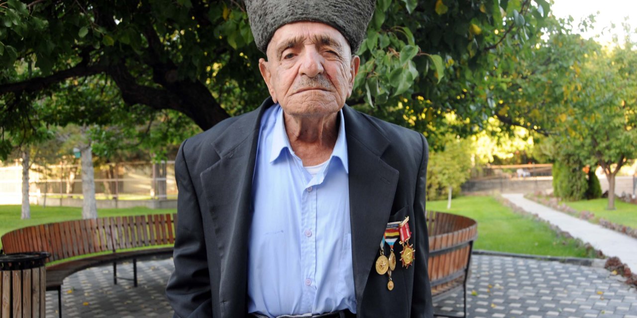 Kore Gazisi Mükremin Erturan: Savaşta Yaralandığımı Fark Etmedim