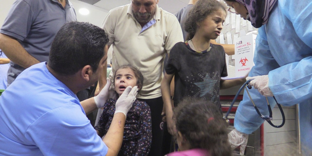 Filistin Sağlık Bakanlığı: 8 Bin 5 Sivil Hayatını Kaybetti