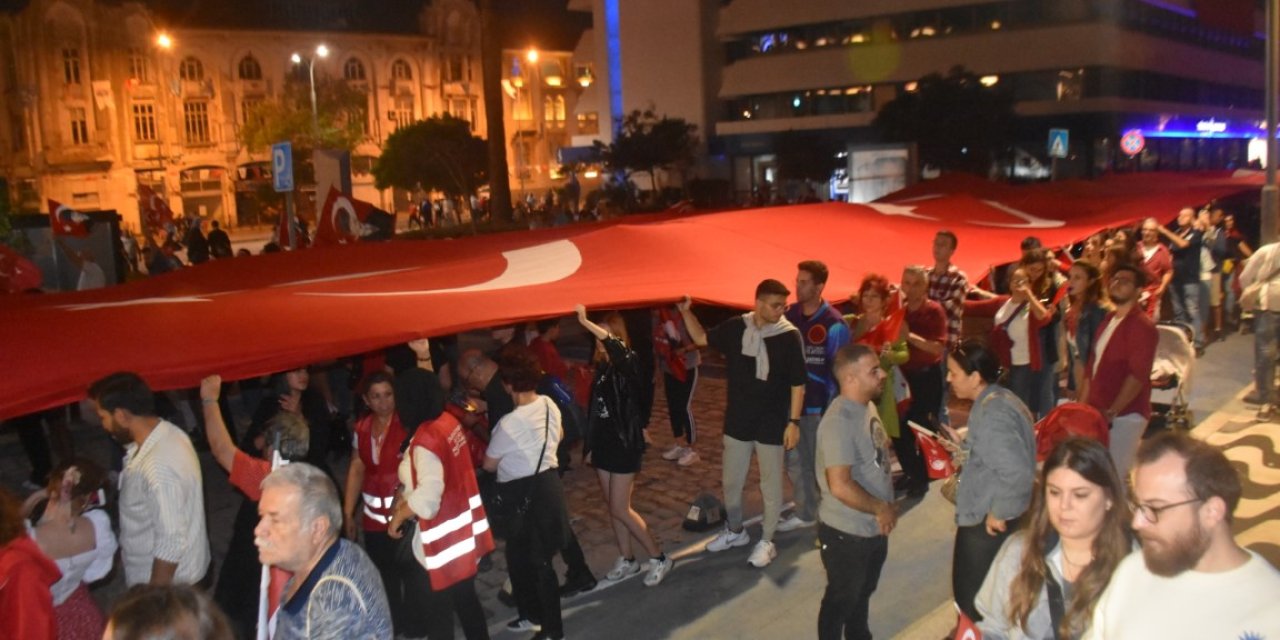 İzmir'de Cumhuriyet Bayramı Coşkusu (2)
