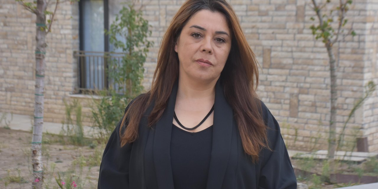 Oğlu Halil'i İzmir Depreminde Kaybeden Anne Başkaları İçin Gönüllü Çalışıyor