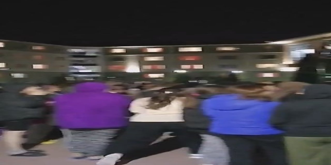 Çorum’da Yurtta Asansörde Öğrenciler Mahsur Kaldı; Tepki Gösterdiler