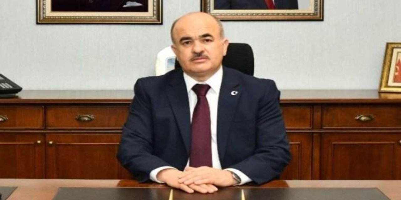 Çorum’da Yurtta Asansörde Öğrenciler Mahsur Kaldı; Tepki Gösterdiler (2)