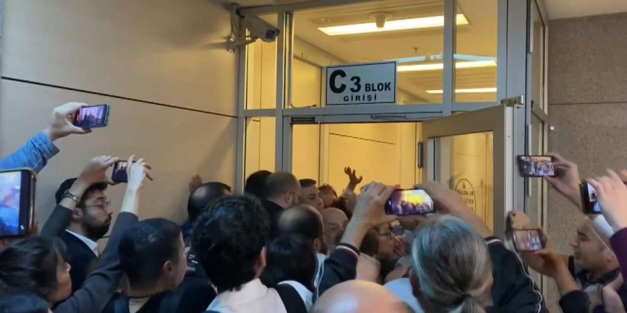 İstanbul Adliyesi'nde Can Atalay Arbedesi