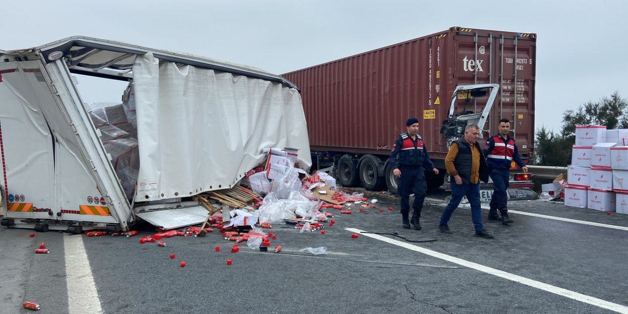Tem'de Kaza: Yol Trafiğe Kapandı - 1