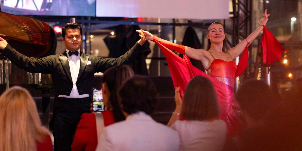 Cumhuriyetin 100’üncü Yılı Akasya’da Coşkuyla Kutlandı