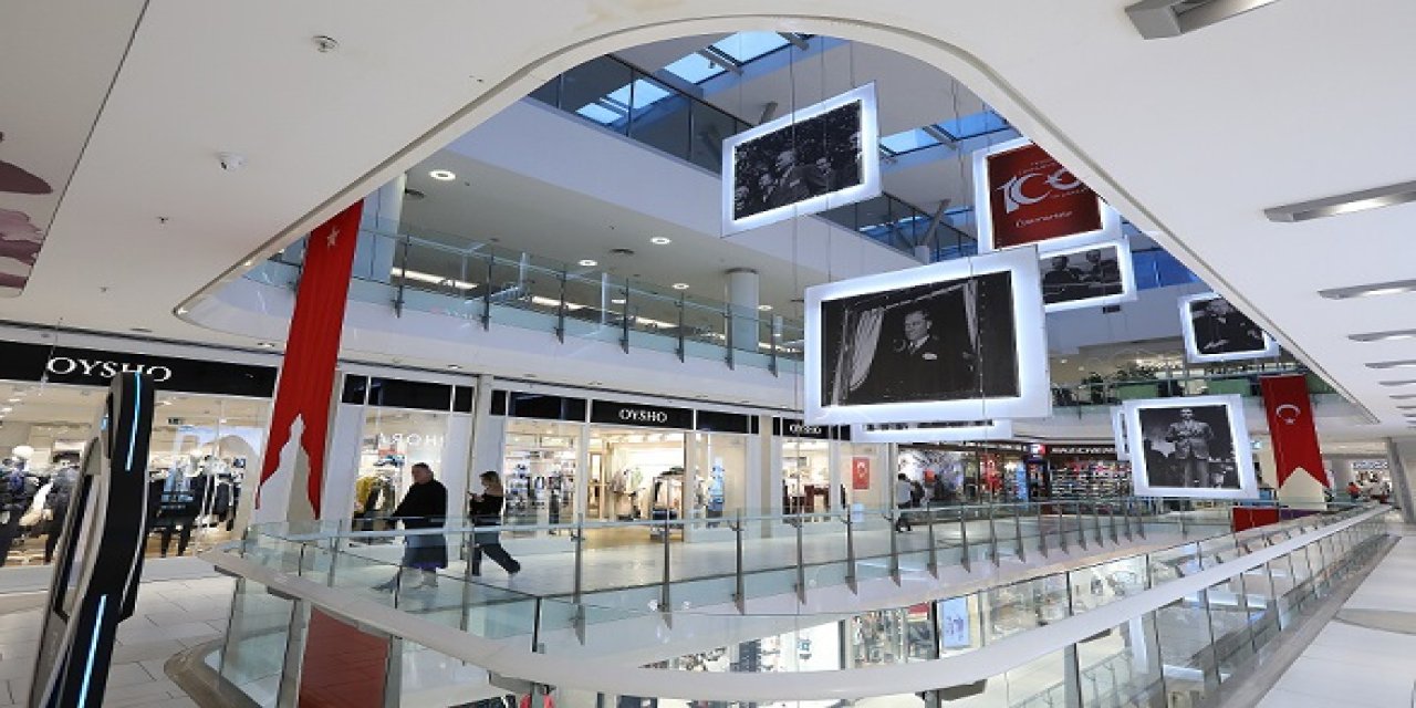 Cumhuriyetin 100’üncü Yılı Akmerkez’de Kutlandı