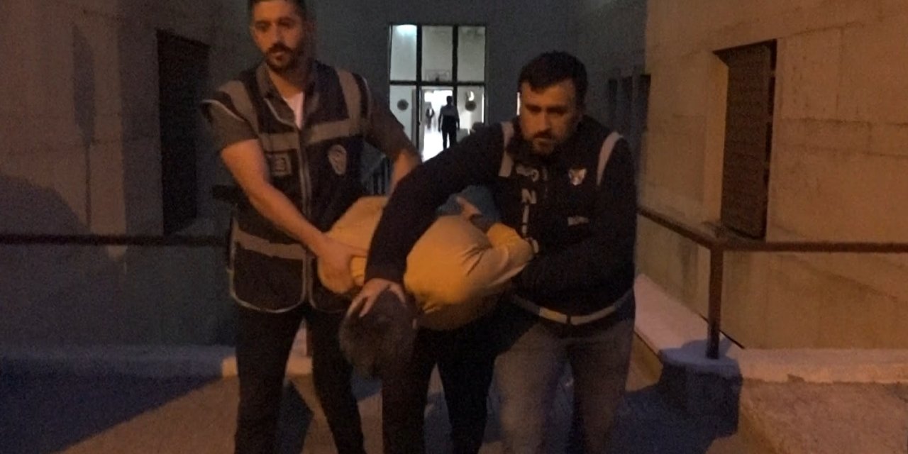 Bursa'da Hasta Yakınının Darbettiği Kadın Doktor Yaralandı (3)