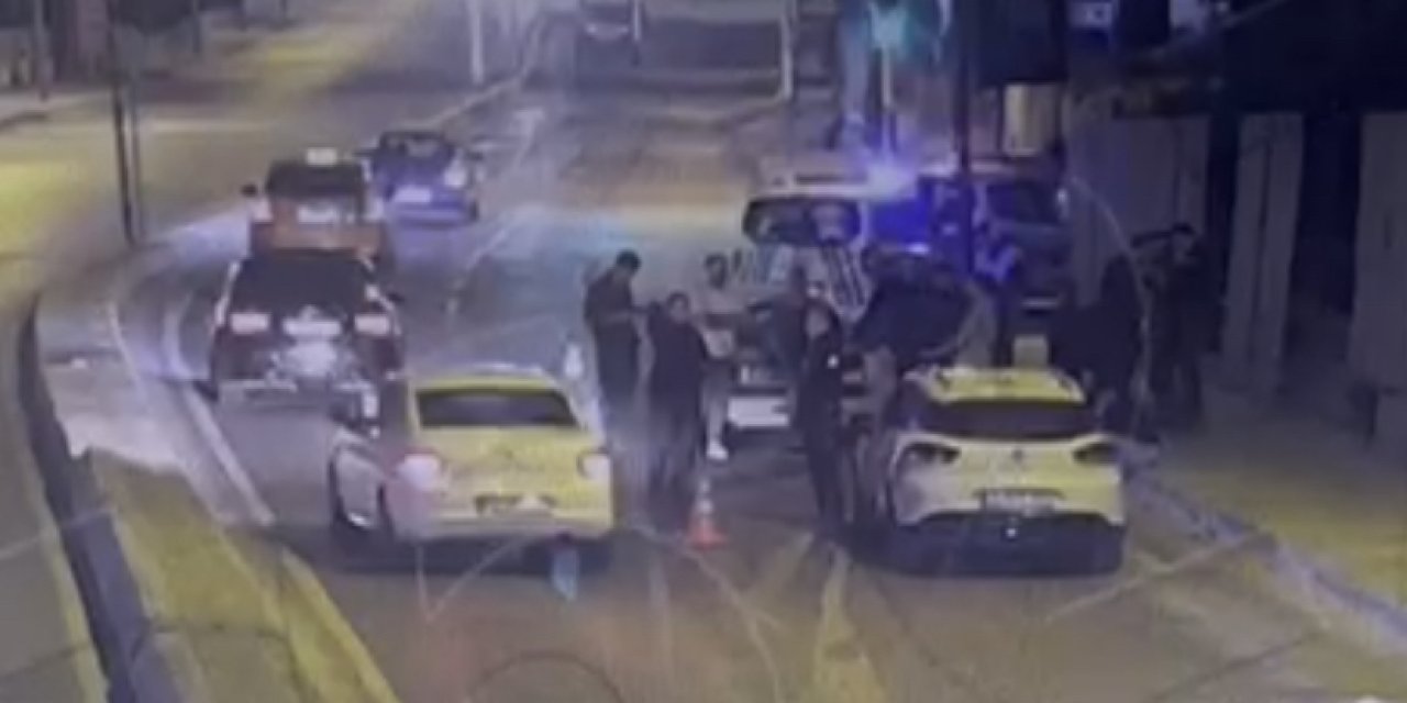 Bağcılar'da Denetim Noktasına Dalan Sürücü Bekçiye Çarptı