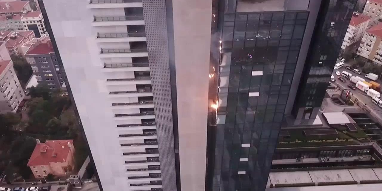 Şişli'de İş Merkezinde Yangın-1