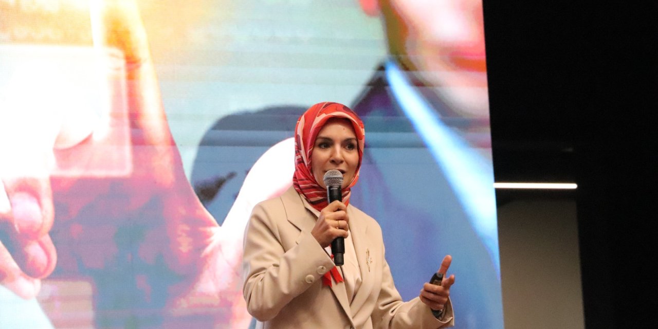 Bakan Göktaş'tan Gençlere: Mücadeleden Asla Korkmayın