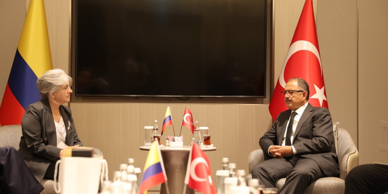 Bakan Özhaseki, Kolombiyalı Mevkidaşı Velasco İle Görüştü