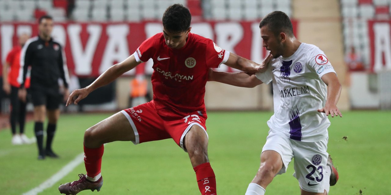 Antalyaspor, Kupada Turu 3 Golle Geçti