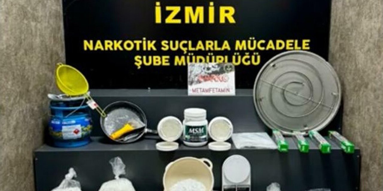 İzmir'de Uyuşturucu İmalathanesine Operasyon
