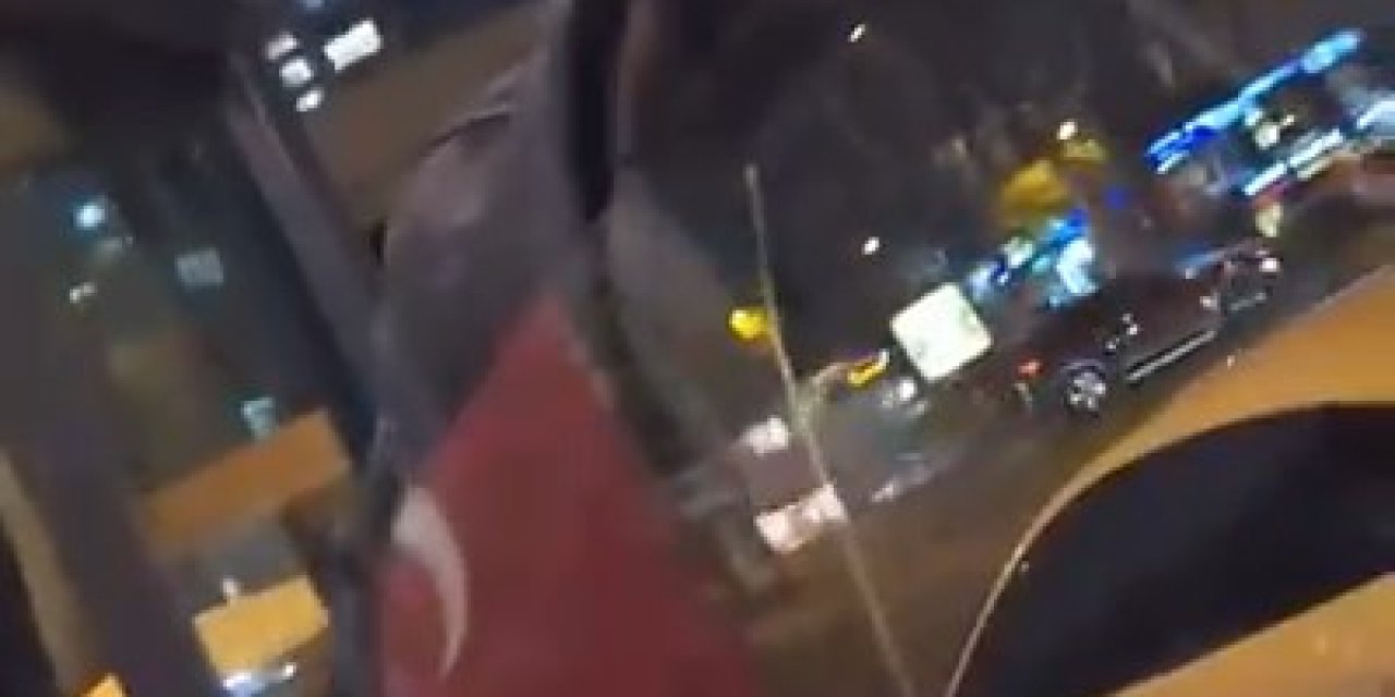 Maltepe'de İett Otobüsünün Önünü Kesip Tehditler Savurdu