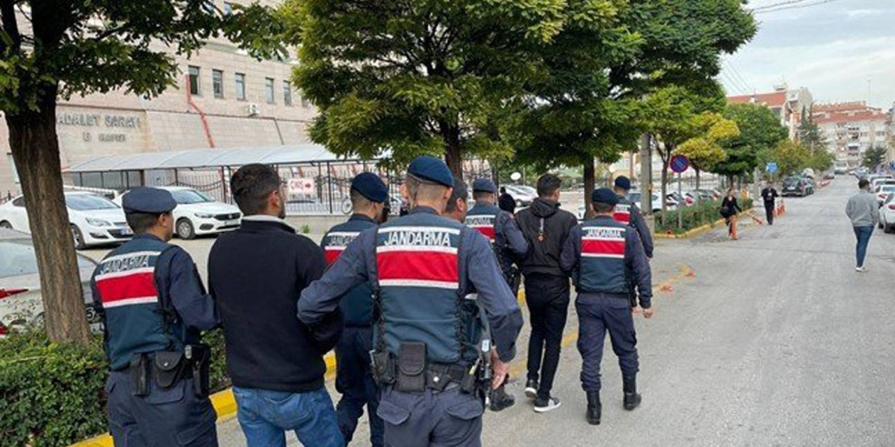 Eskişehir'de Tefecilik Operasyonunda 2 Tutuklama